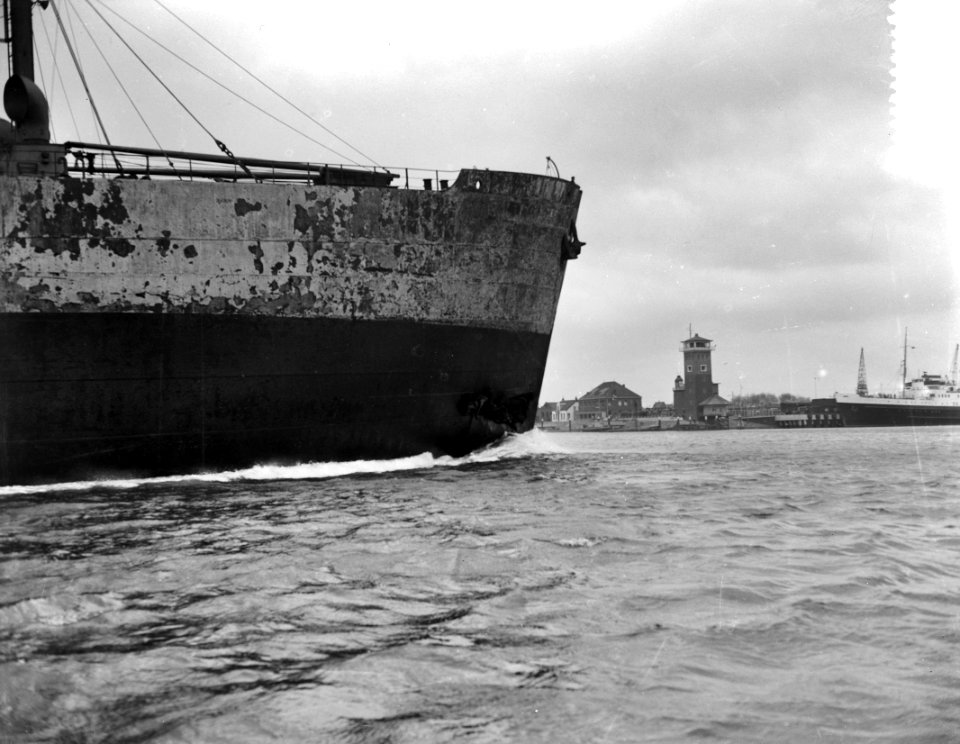 Panamees schip Buccaneer in aanvaring met Zweeds Johanneshus bij Hoek van Ho, Bestanddeelnr 907-1767