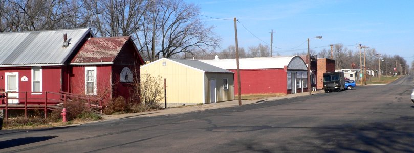 Panama, Nebraska Locust Street 1