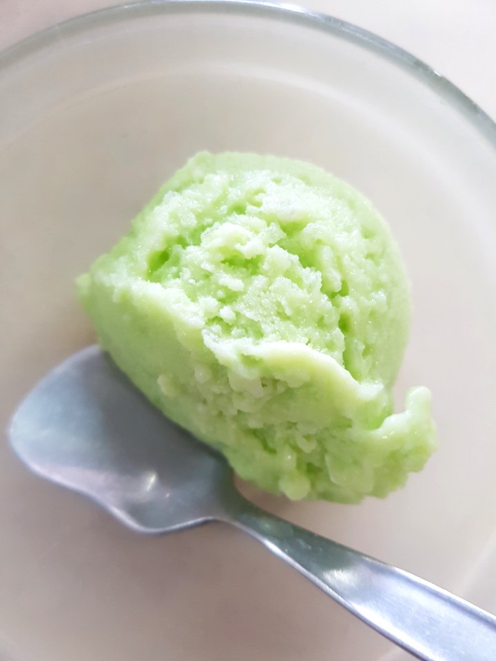 Pandan ice cream - Chiang Rai - 2017-06-27