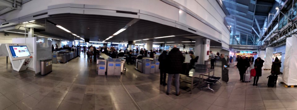 PANO 20190210 chopin airport warsaw terminal february 2019