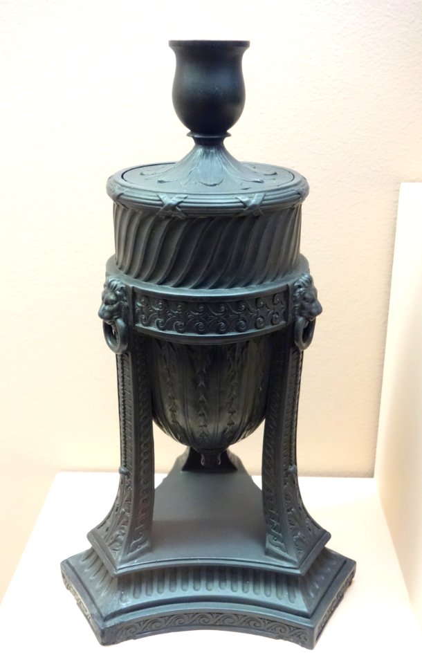 Pair of Vases with Reversible Cover, 1 of 2 - Wedgwood, designed 1770, made c. 1785 - Brooklyn Museum - Brooklyn, NY - DSC08901