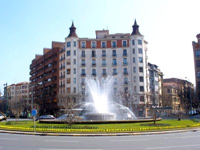 Pamplona - Plaza del Príncipe de Viana 08