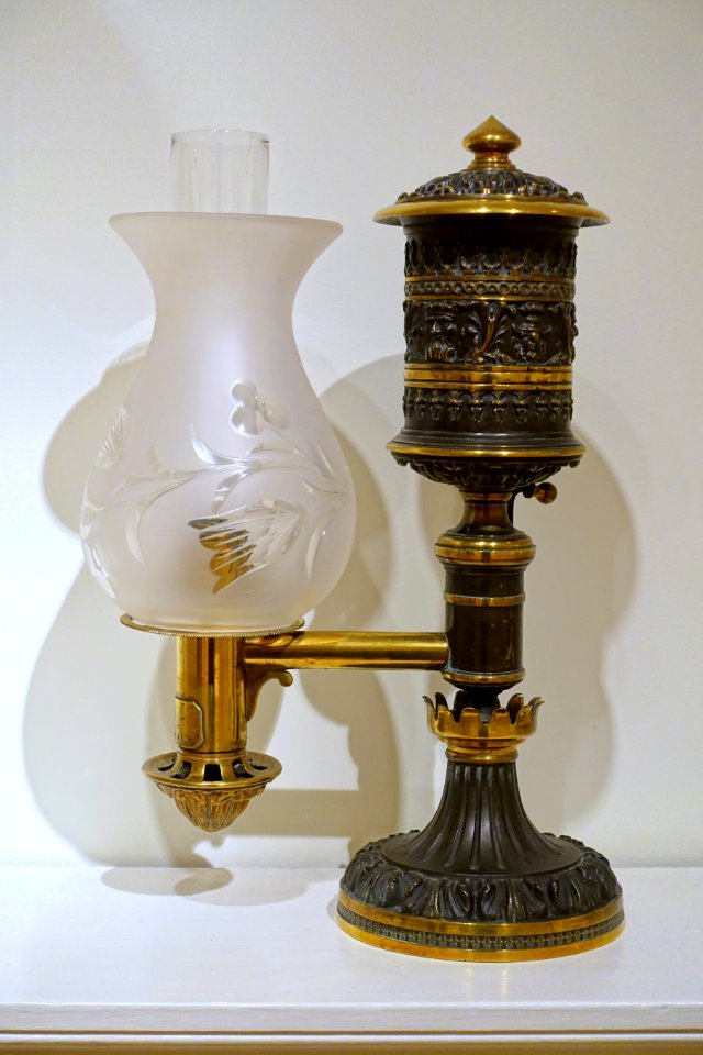 Pair of argand mantle lamps, 1 of 2, Thomas Messenger and Sons, Birmingham, England, c. 1830, patinated bronze, glass - Peabody Essex Museum - DSC07128