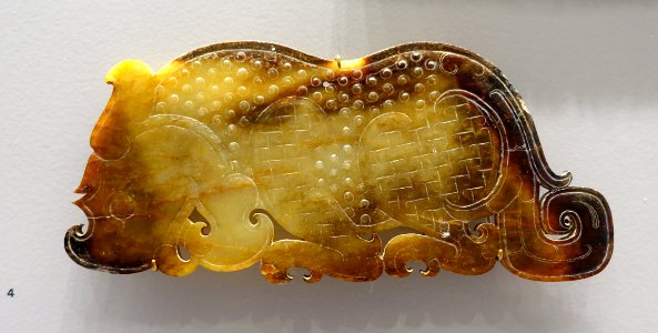 Pair of Tigers, 1 of 2, China, Warring States or Western Han period, 3rd century BC, nephrite - Arthur M. Sackler Museum, Harvard University - DSC00751