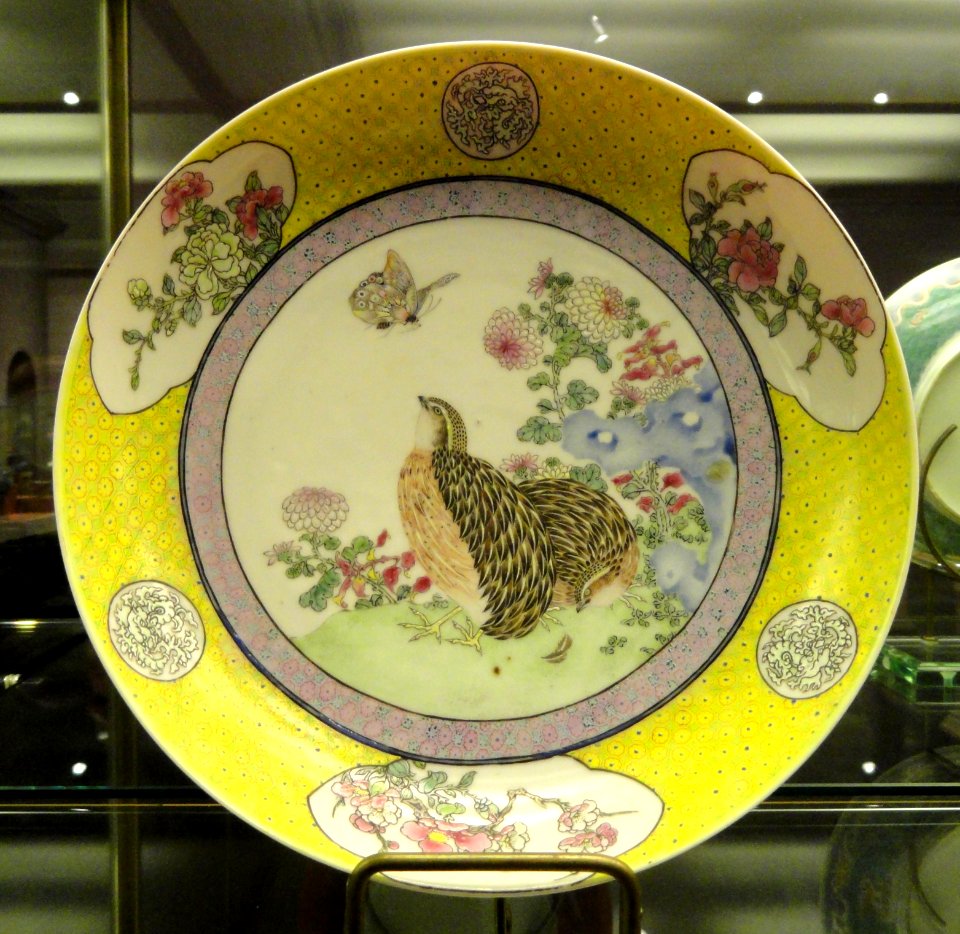 Pair of Ruby-Back Dishes, 1st of 2, Qing Dynasty, about 1725-1750, overglaze famille rose enamels on porcelain - National Gallery of Art, Washington - DSC09803