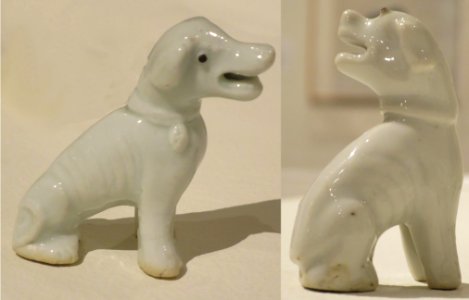 Pair of miniature dogs, late 17th-early 18th century, porcelain, Honolulu Museum of Art, 6822.1.2