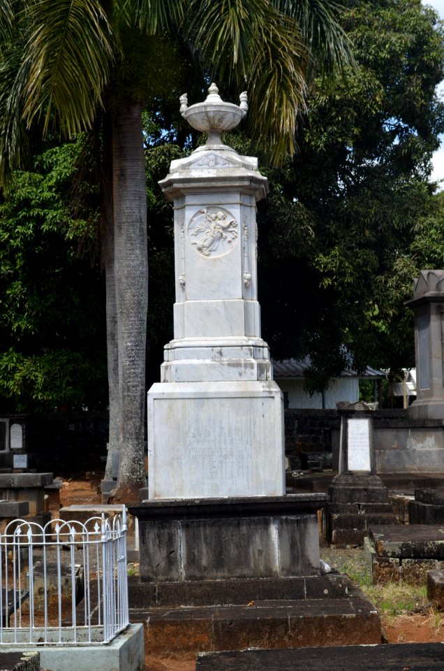 Pamplemousses, Cemetery, grave Jean Staub (1)