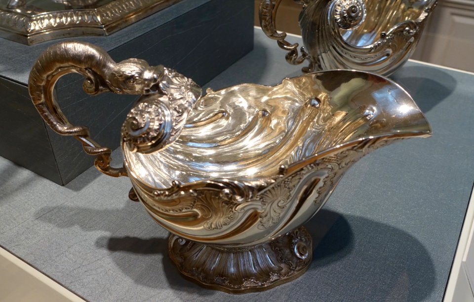 Pair of Regency sauceboats, 1 of 2, Paul Storr, London, 1819-1820, silver - Portland Art Museum - Portland, Oregon - DSC08784