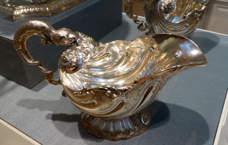 Pair of Regency sauceboats, 1 of 2, Paul Storr, London, 1819-1820, silver - Portland Art Museum - Portland, Oregon - DSC08784