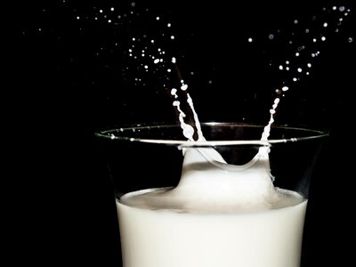 High-speed photo splash drops
