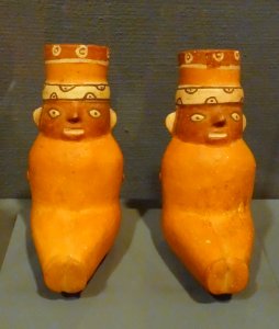Pair of seated effigy figures in the form of bound prisoners, Peru, Central Coast Wari, possibly Rimack Valley, c. 750 AD, earthenware with slip glaze - Krannert Art Museum, UIUC - DSC06480
