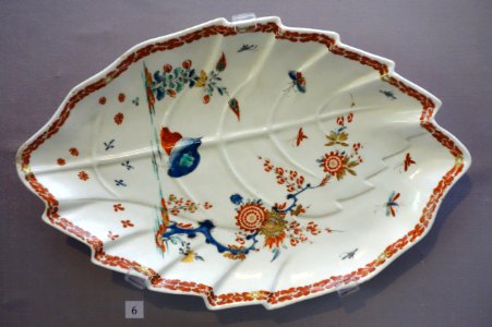 Pair of leaf-shaped dishes (1 of 2), Bow, c. 1756-1758, soft-paste porcelain - California Palace of the Legion of Honor - DSC07691