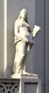 Palace of Charles of Lorraine statue