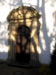 Paderborn - Theodorianum - Portal Südseite