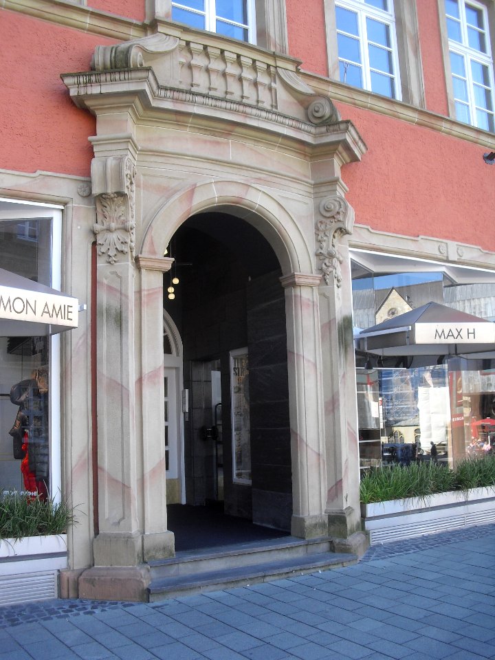 Paderborn - Markt 8 - Portal