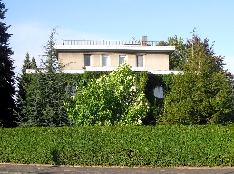 Paderborn-Neuhaeuser Strasse 132