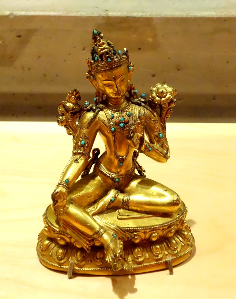 Padmapani, Nepal, 14th century, gilt bronze - Berkeley Art Museum and Pacific Film Archive - DSC04107