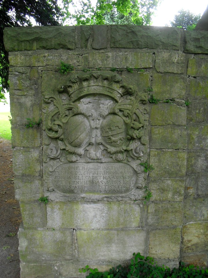 Paderborn-Wappenstein-Am Haxthausenhof