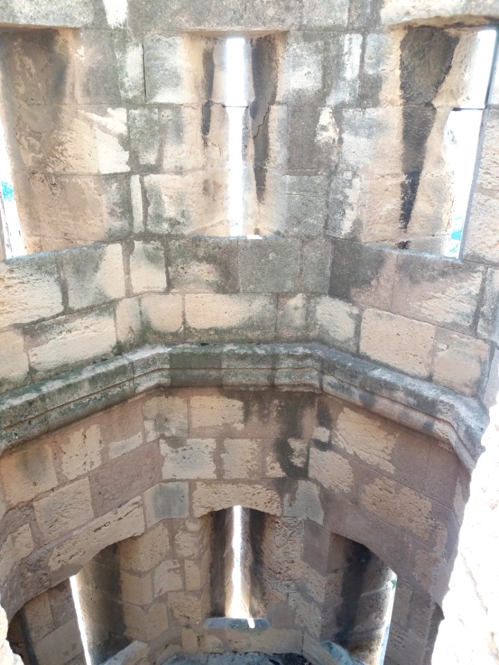 Palais des Archevêques - Donjon - Intérieur d'une tour