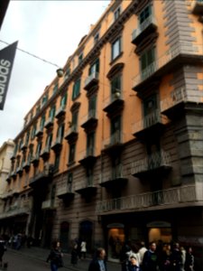 Palazzo Cirella, visto da piazza San Ferdinando