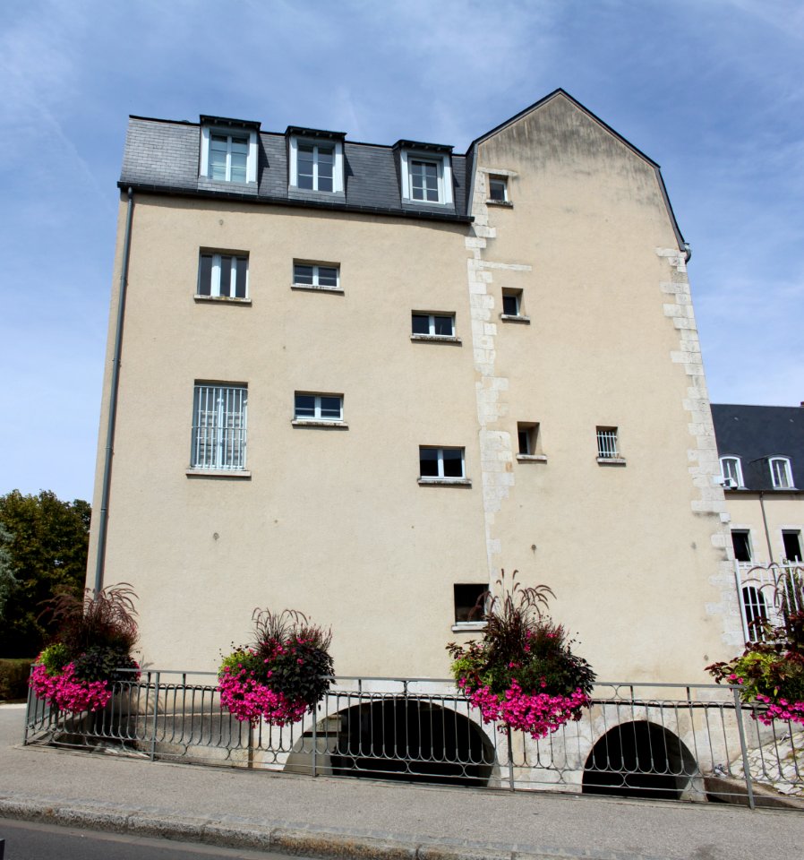 Palais Justice Montargis 1