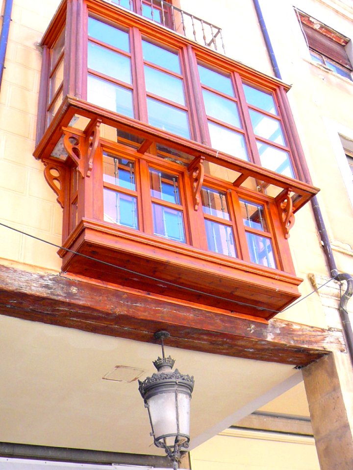 Palencia - Calle Mayor 22