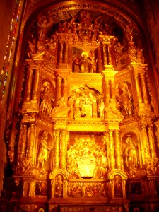 Palma de Mallorca Catedral La Seu Innen Fronleichnamskapelle mit Altar 2