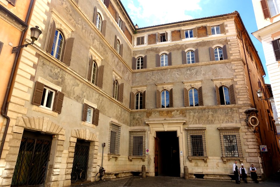 Palazzo Ricci - Rome, Italy - DSC01714