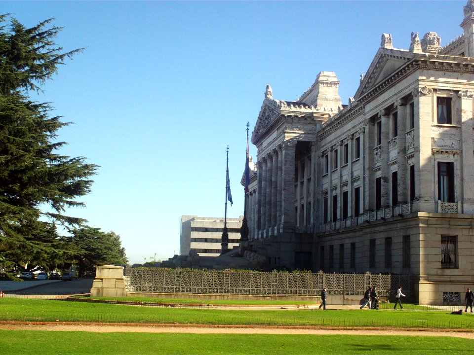 Palacio Legislativo main entrance