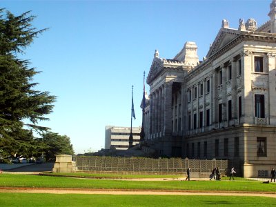 Palacio Legislativo main entrance