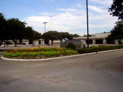 PalmCenterentrancesign