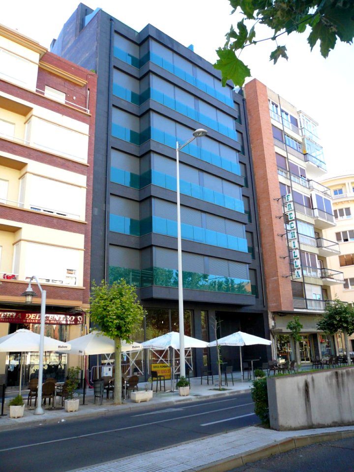 Palencia - Avenida de Valladolid 16