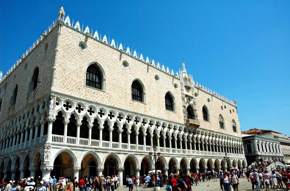 Palazzo-Ducale-Venice-20050524-036