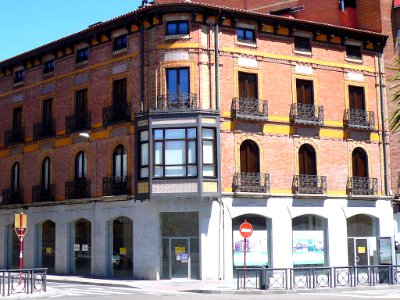Palencia - Calle Alonso Fernández de Madrid nº 2 (1) 01