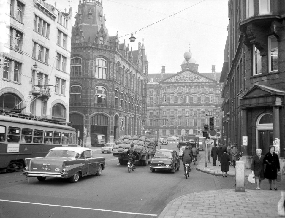 Paleis op de Dam (vanuit de Raadhuisstraat), Bestanddeelnr 918-4255
