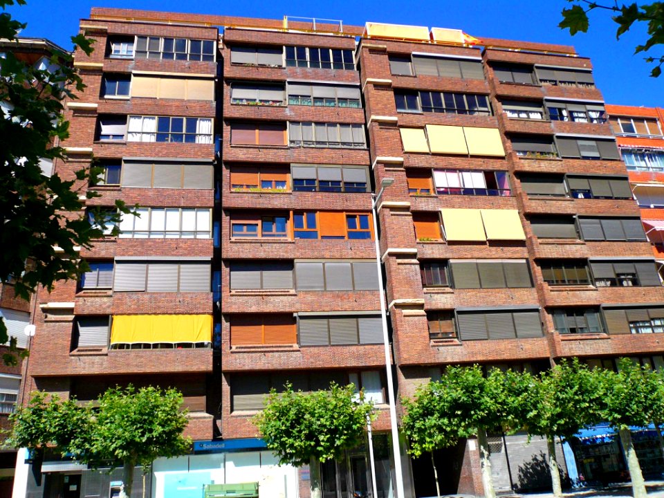 Palencia - Avenida de Valladolid 09
