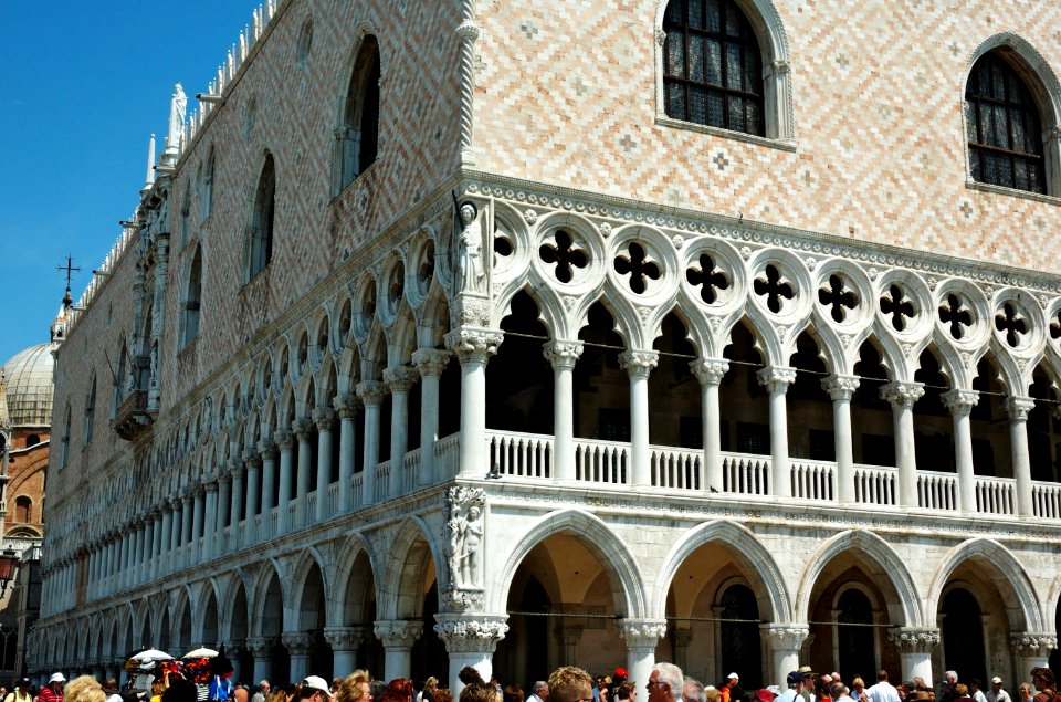Palazzo-Ducale-Venice-20050524-038