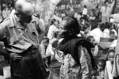 Palembang De vrijheid, door Djocja gepropageerd, bereikte het volk van Indonesi, Bestanddeelnr 337-4-5