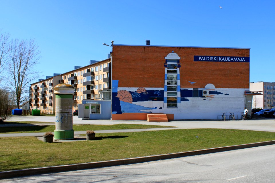 Paldiski Rae street