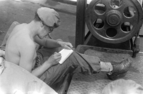 Palembang Op 30 dec. arriveerde te Palembang het ss. Sloterdijk, met aan boor, Bestanddeelnr 485-5-4