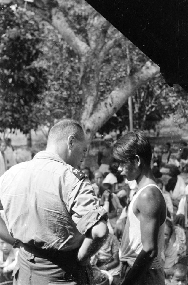 Palembang De vrijheid, door Djocja gepropageerd, bereikte het volk van Indonesi, Bestanddeelnr 337-4-2