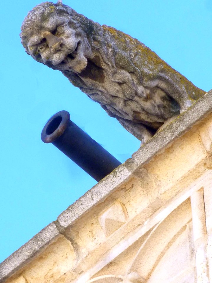 Palencia - Catedral, gárgolas del ábside 2