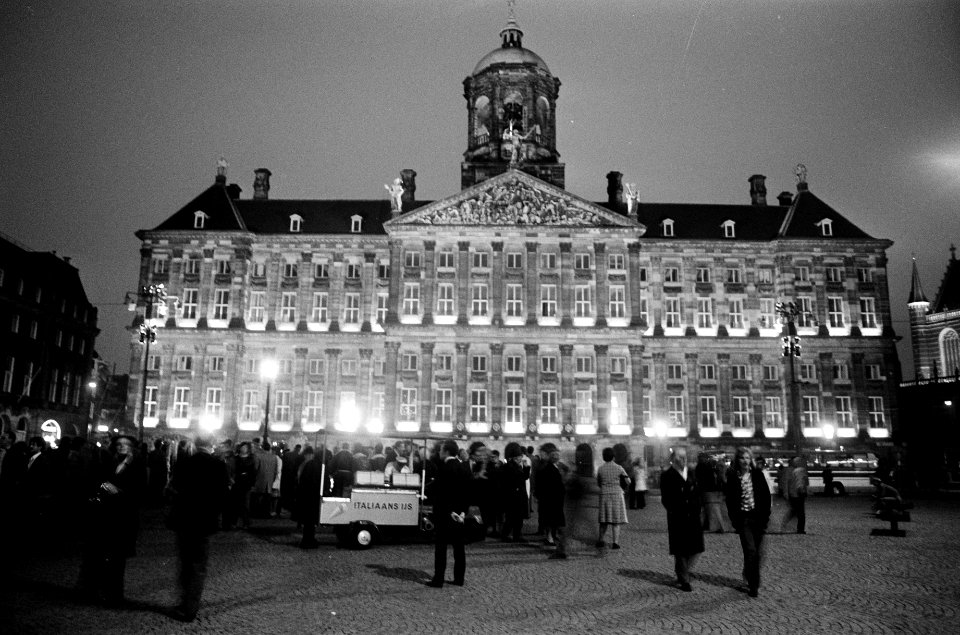 Paleis op de Dam in de schijnwerpers, Bestanddeelnr 927-8988