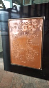 Plaquette in het NS-station van Rotterdam 2325 (1)