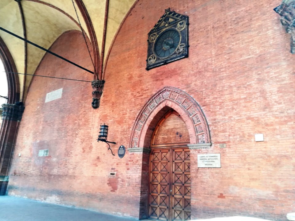 Palazzo della Mercanzia (BO) 06