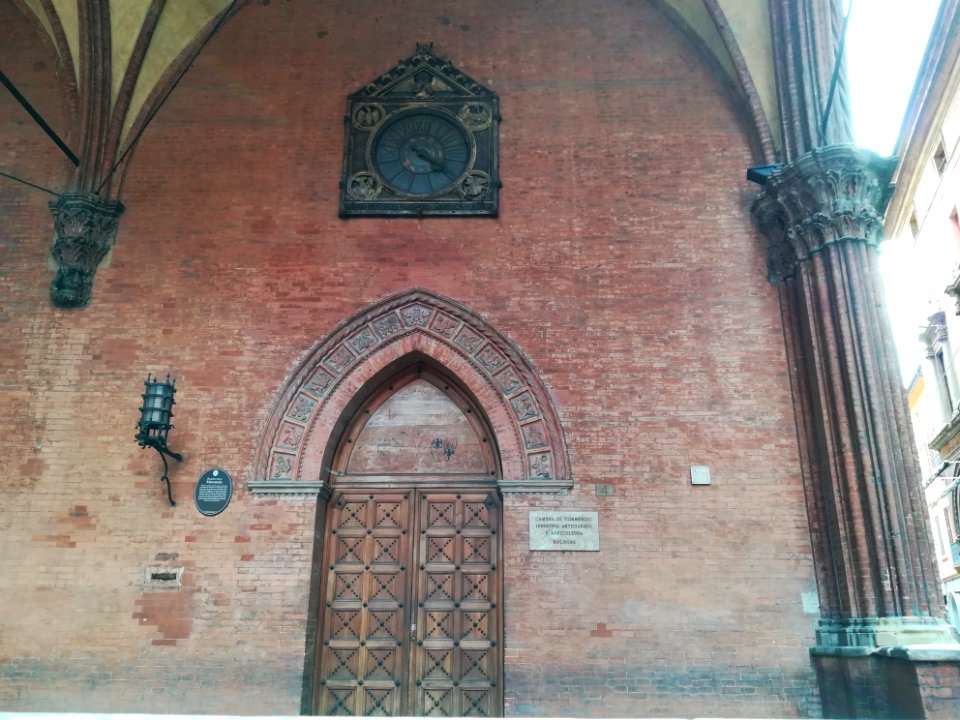 Palazzo della Mercanzia (BO) 05