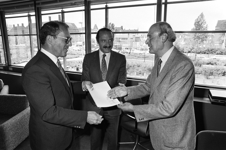Plan Lievense, rapport over advies over Windenergie Electriciteits Spaarbekken, aan Minister Van Trier , Lievense en Plantema, Bestanddeelnr 931-4849