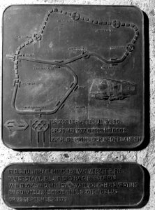 Plaquette ter herinnering aan de opening van de Zoetermeerlijn