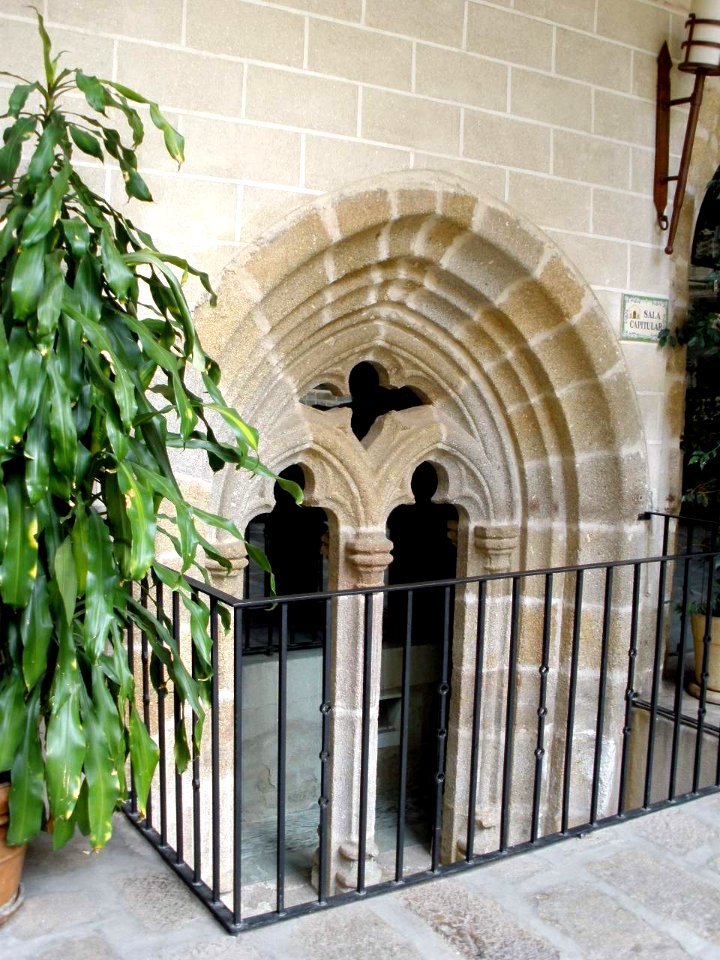 Plasencia - Convento de San Vicente Ferrer-Parador de Turismo, sala capitular 1