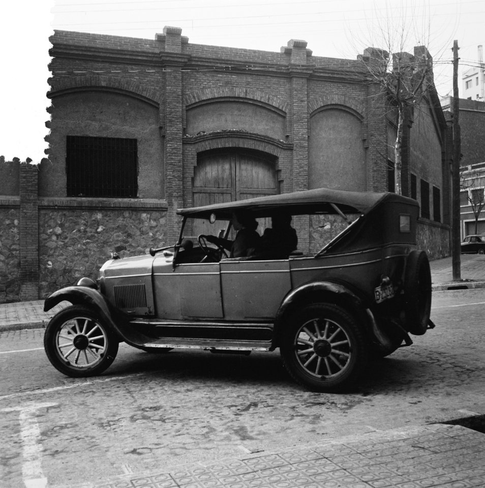 Plaatjes uit Barcelona Automobiel, Bestanddeelnr 908-2761